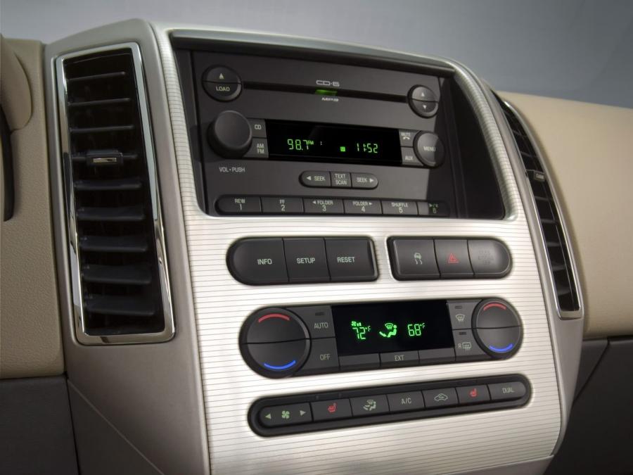  Ford Edge SEL AWD 2007 года  (фото 82 из 103)